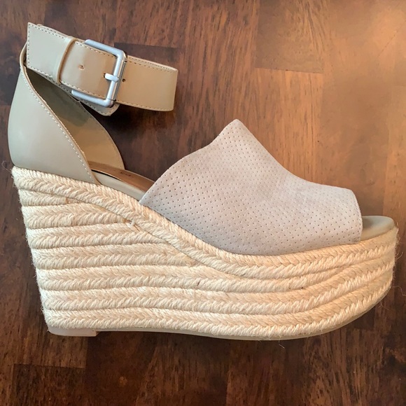 Indigo Shoes - Indigo Rd. Taupe Espadrilles, Size 6